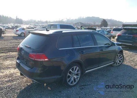 2019 Volkswagen Golf Alltrack Tsi S/Tsi Se/Tsi Sel z USA, uszkodzony, nr VIN 3VWH17AU4KM515459
